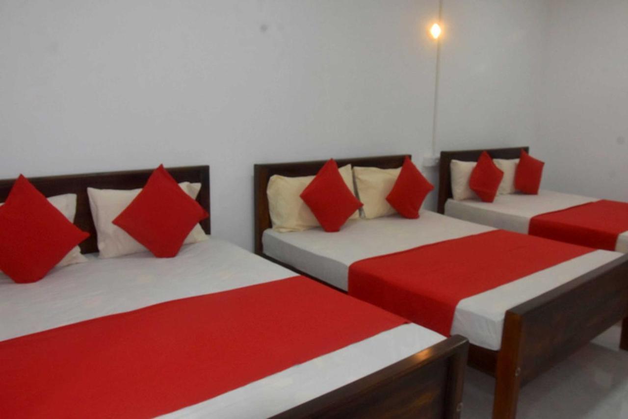 Meegahapokuna Resort Анурадхапура Екстериор снимка