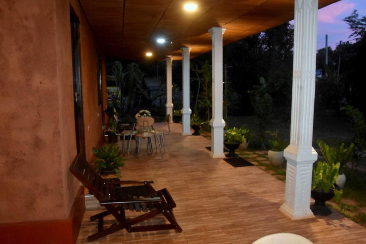 Meegahapokuna Resort Анурадхапура Екстериор снимка